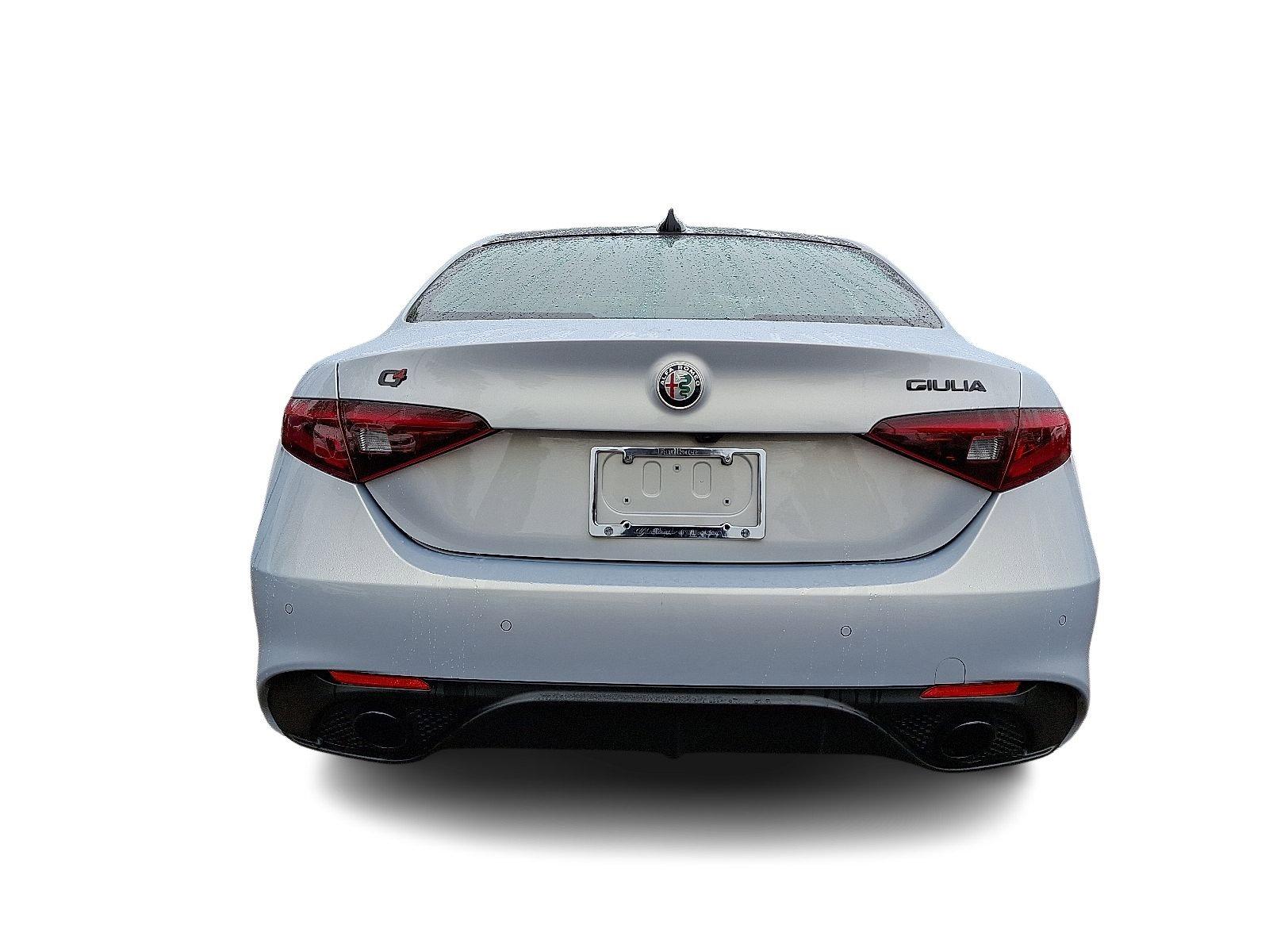 2021 Alfa Romeo Giulia Vehicle Photo in Willow Grove, PA 19090