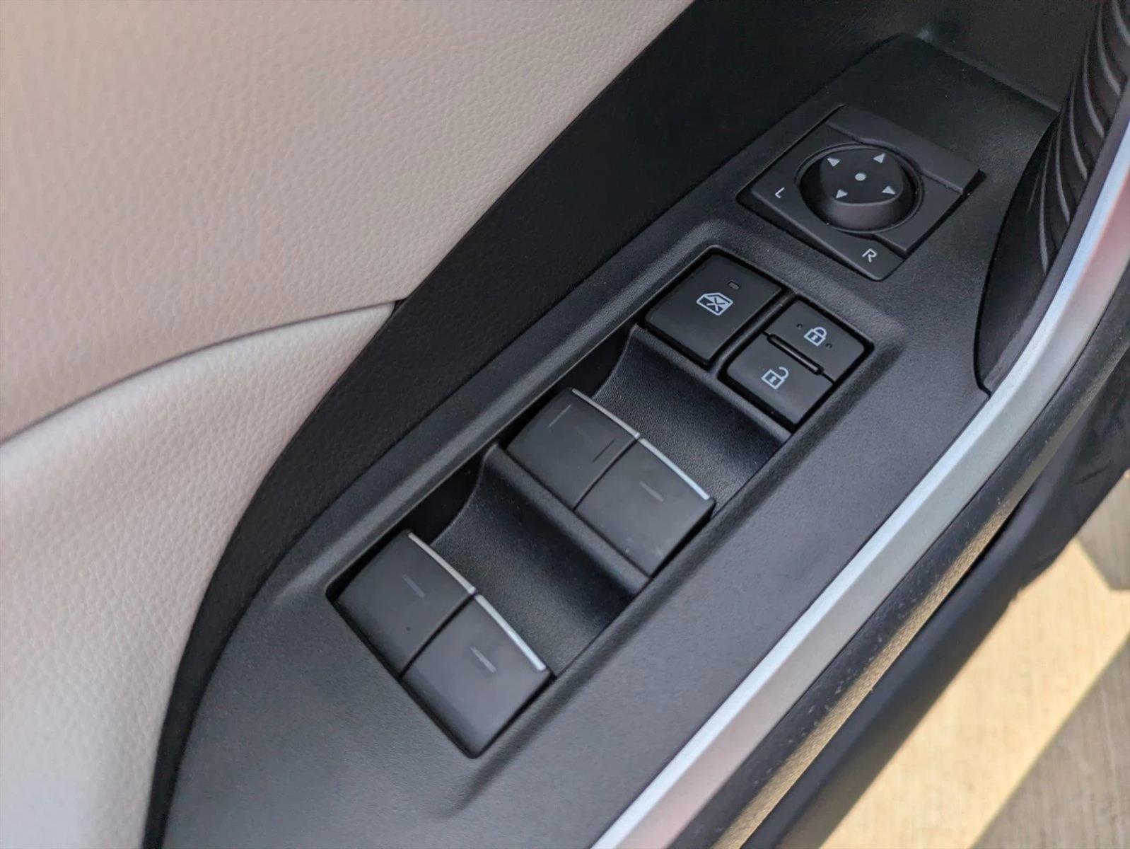 2023 Toyota RAV4 Vehicle Photo in Winter Park, FL 32792