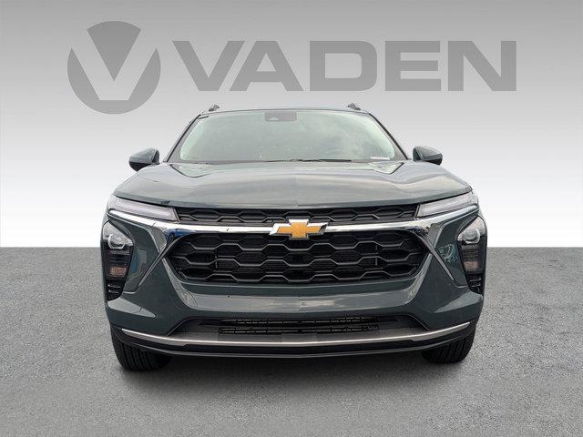 2025 Chevrolet Trax Vehicle Photo in BRUNSWICK, GA 31525-1881