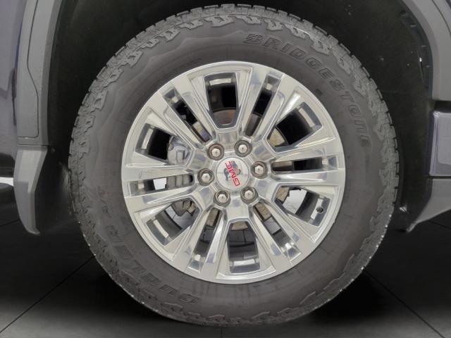 2024 GMC Sierra 1500 Vehicle Photo in NEENAH, WI 54956-2243