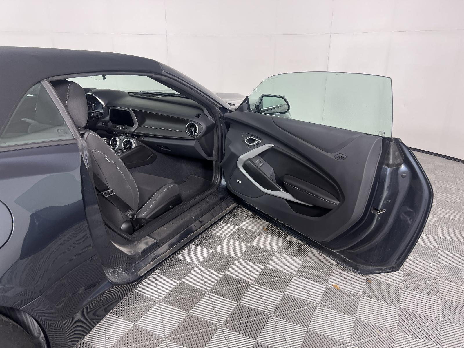 2023 Chevrolet Camaro Vehicle Photo in GEORGETOWN, TX 78626-7508