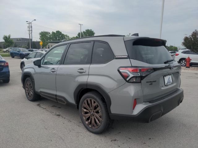 2025 Subaru Forester Vehicle Photo in Green Bay, WI 54304