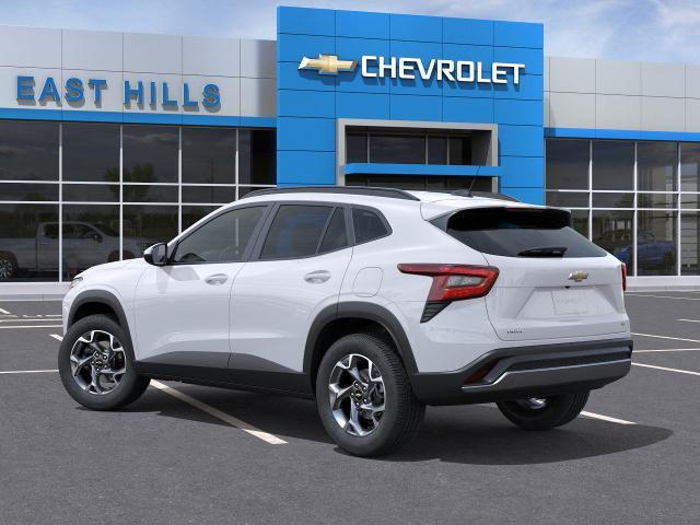 2025 Chevrolet Trax Vehicle Photo in Roslyn, NY 11576