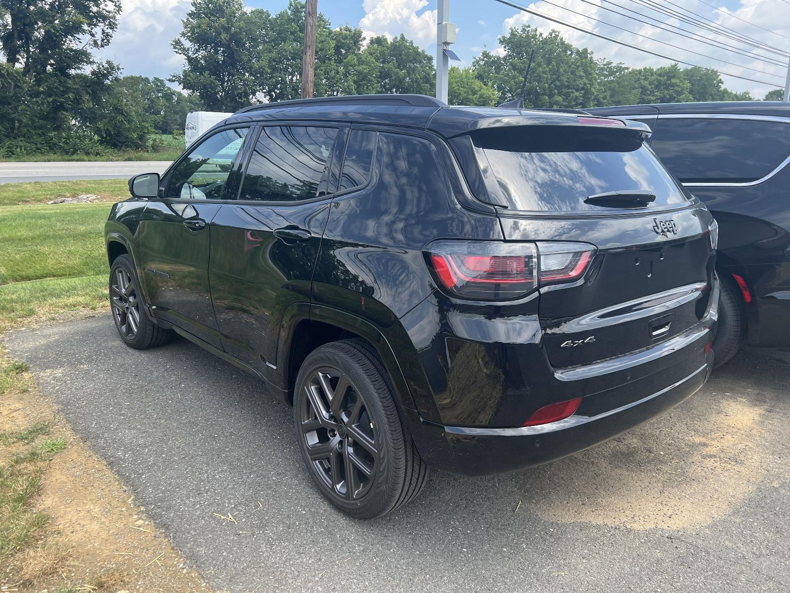 2025 Jeep Compass Vehicle Photo in Mechanicsburg, PA 17050-1707