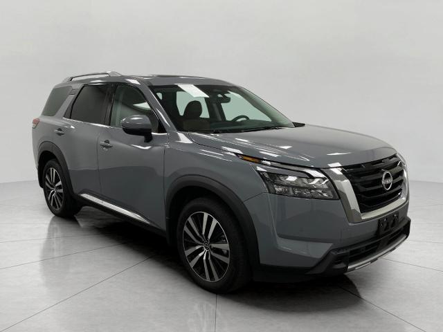 2025 Nissan Pathfinder Vehicle Photo in Appleton, WI 54913