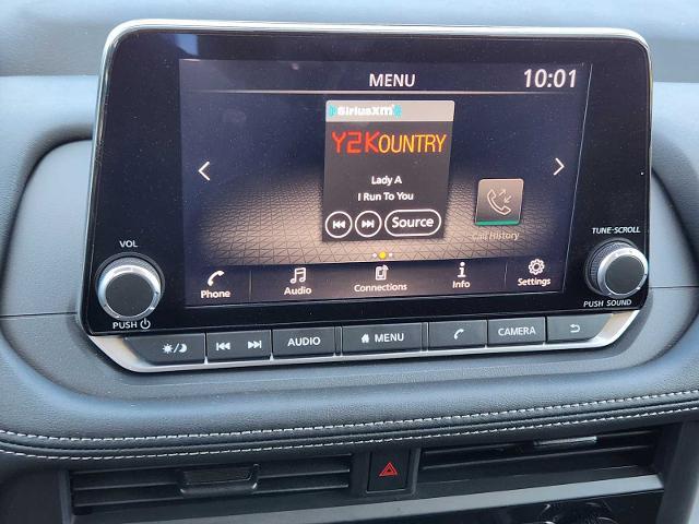 2024 Nissan Rogue Vehicle Photo in DENTON, TX 76210-9321