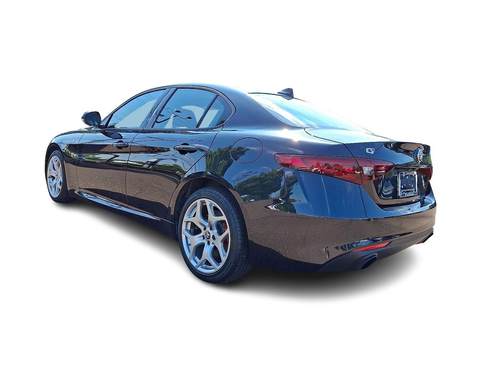 2022 Alfa Romeo Giulia Vehicle Photo in Willow Grove, PA 19090