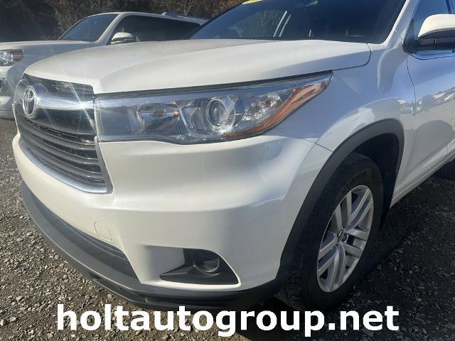 Used 2016 Toyota Highlander LE with VIN 5TDZKRFH0GS183412 for sale in Crossett, AR