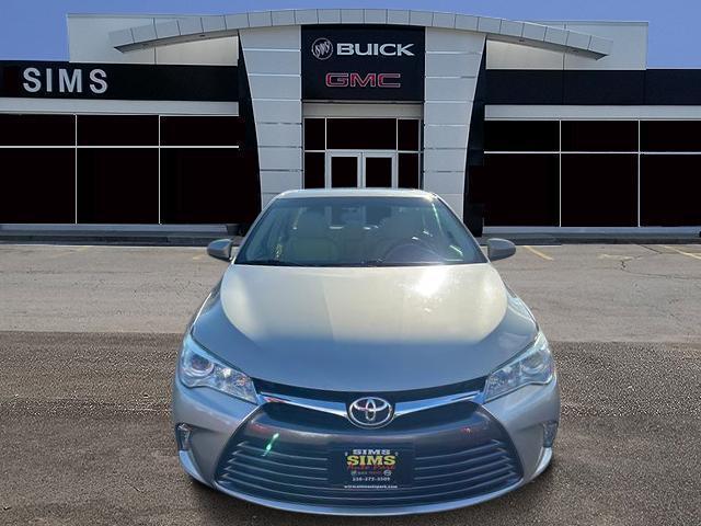 Used 2016 Toyota Camry XLE with VIN 4T1BF1FK8GU531743 for sale in Warren, OH