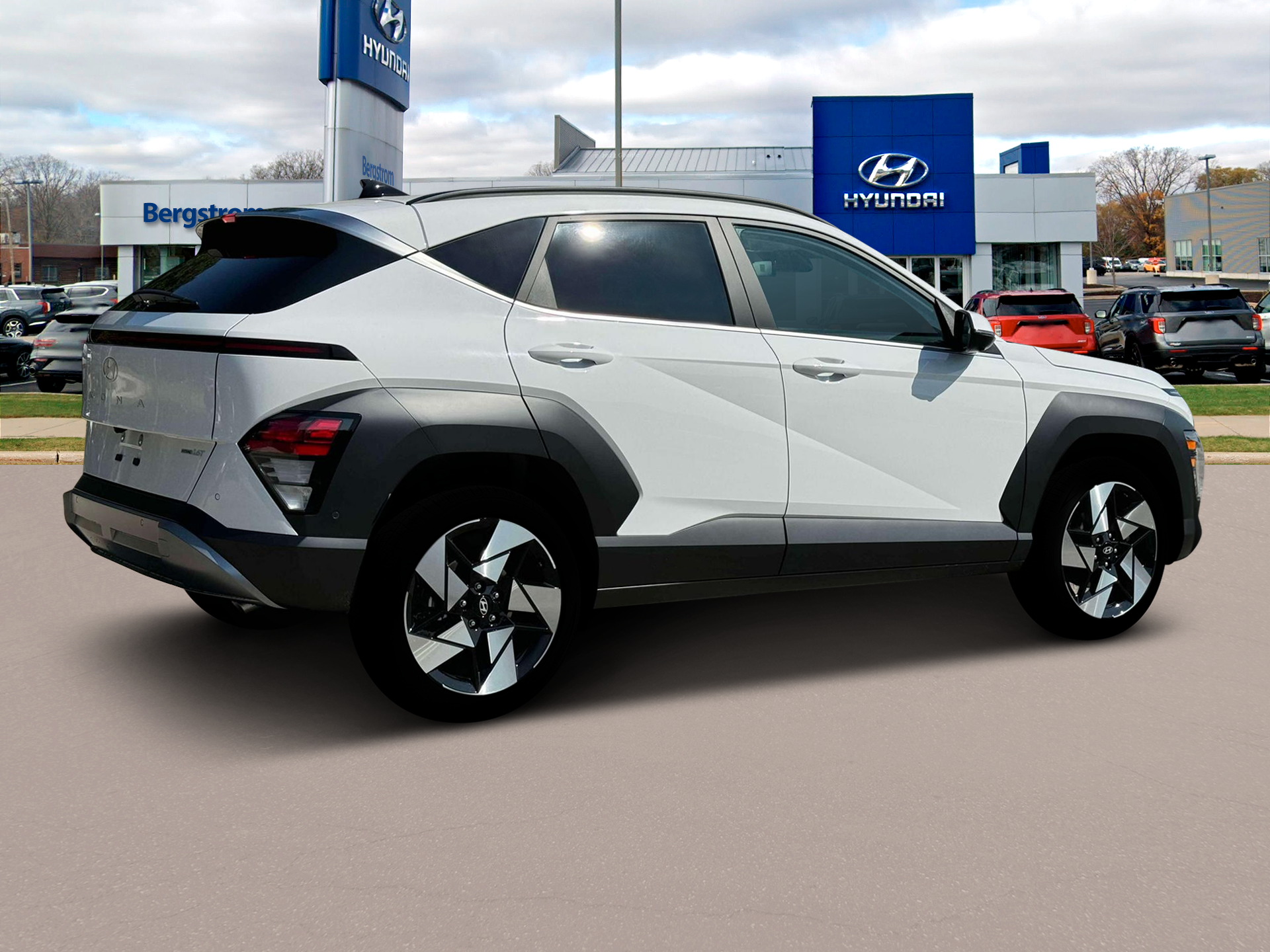 2025 Hyundai KONA Vehicle Photo in Green Bay, WI 54304