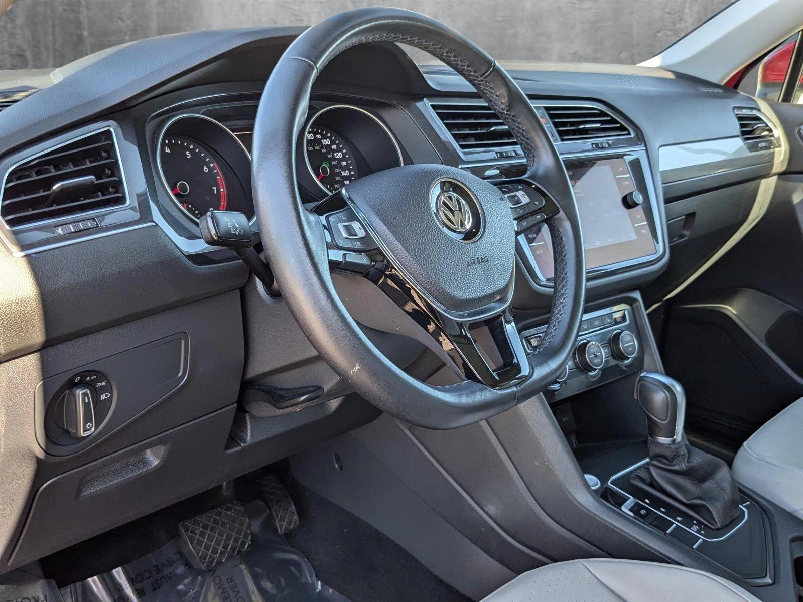 2018 Volkswagen Tiguan Vehicle Photo in ORLANDO, FL 32812-3021