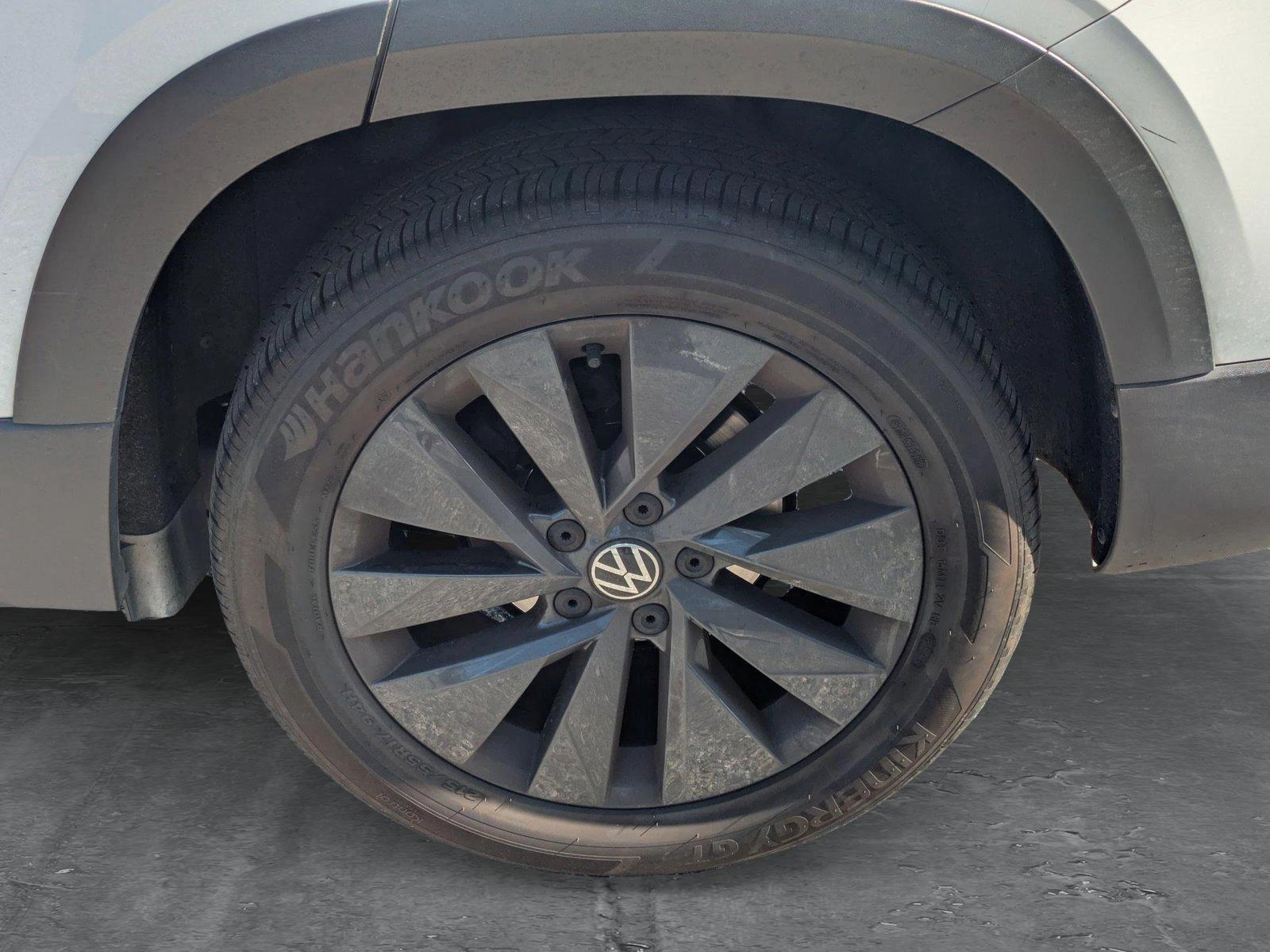 2022 Volkswagen Taos Vehicle Photo in Sarasota, FL 34231