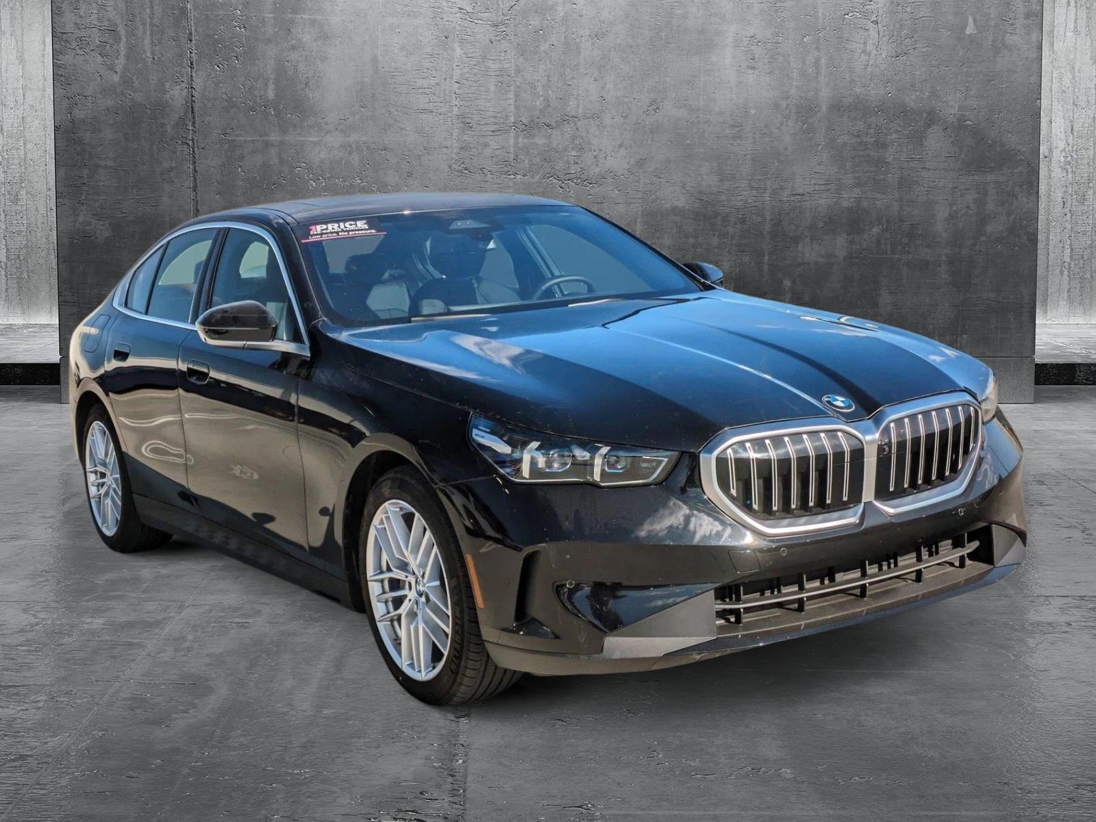 2024 BMW 530i xDrive Vehicle Photo in Rockville, MD 20852