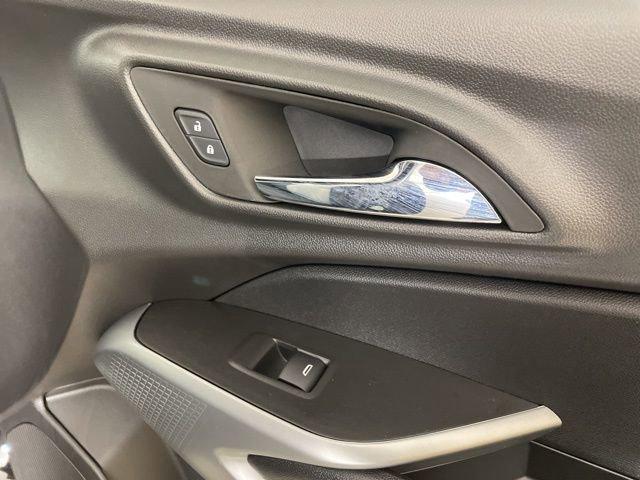 2025 Chevrolet Trax Vehicle Photo in PHOENIX, AZ 85014-3381