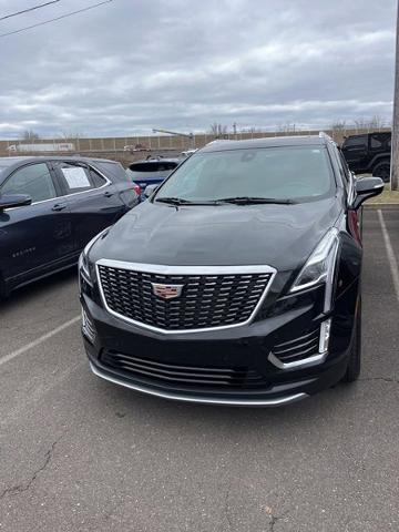 Used 2022 Cadillac XT5 Premium Luxury with VIN 1GYKNDRS6NZ164517 for sale in Trevose, PA