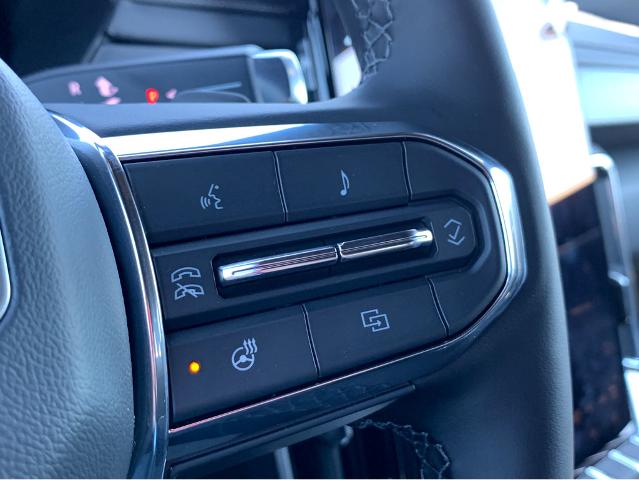 2025 GMC Acadia Vehicle Photo in BEAUFORT, SC 29906-4218