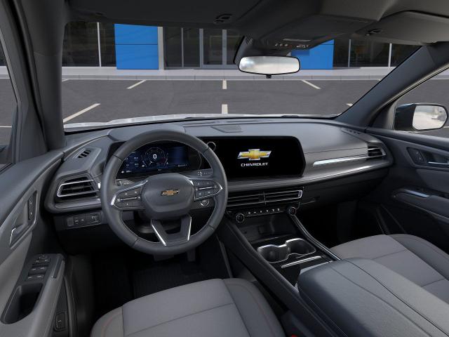 2025 Chevrolet Traverse Vehicle Photo in VALENCIA, CA 91355-1705