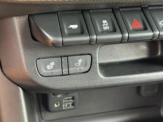 2022 GMC Canyon Vehicle Photo in COLUMBIA, MO 65203-3903
