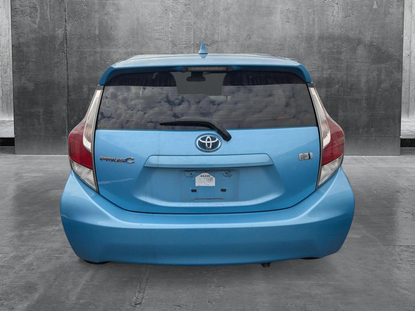 2016 Toyota Prius c Vehicle Photo in Miami, FL 33135