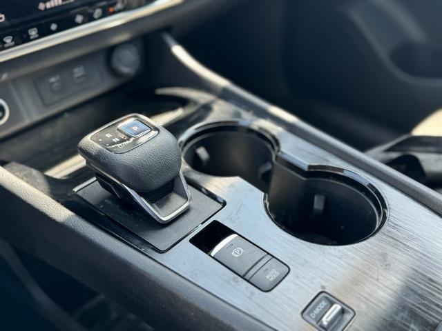 2022 Nissan Rogue Vehicle Photo in Grapevine, TX 76051