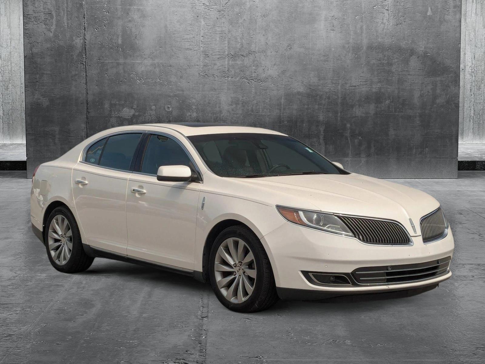 2015 Lincoln MKS Vehicle Photo in St. Petersburg, FL 33713