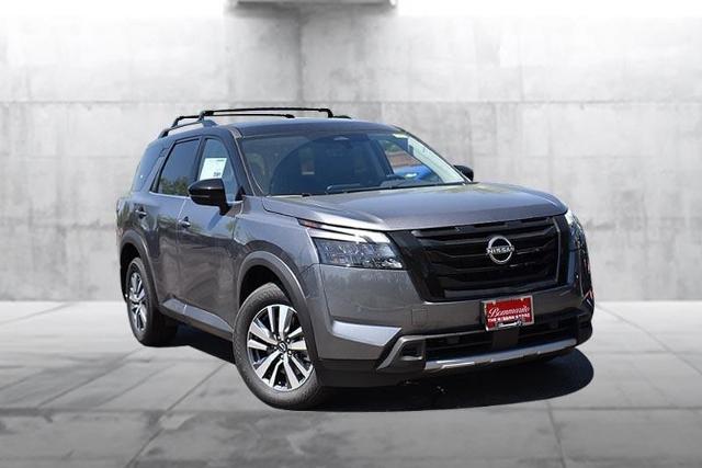 2025 Nissan Pathfinder Vehicle Photo in Ballwin, MO 63011