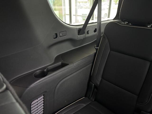 2023 Chevrolet Suburban Vehicle Photo in MANHATTAN, KS 66502-5036