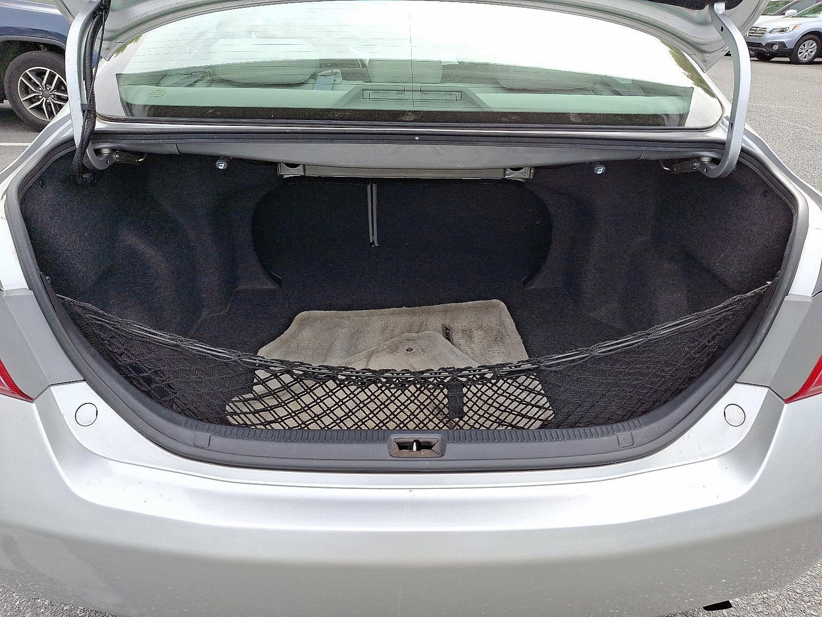2009 Toyota Camry Vehicle Photo in BETHLEHEM, PA 18017