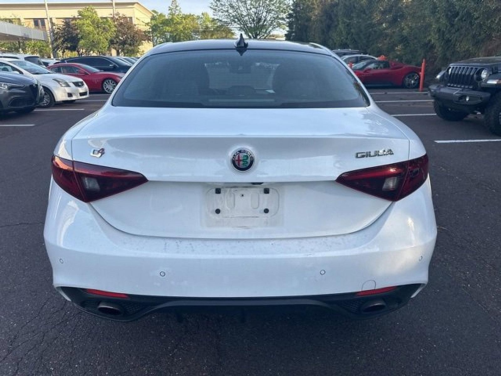 2019 Alfa Romeo Giulia Vehicle Photo in Willow Grove, PA 19090