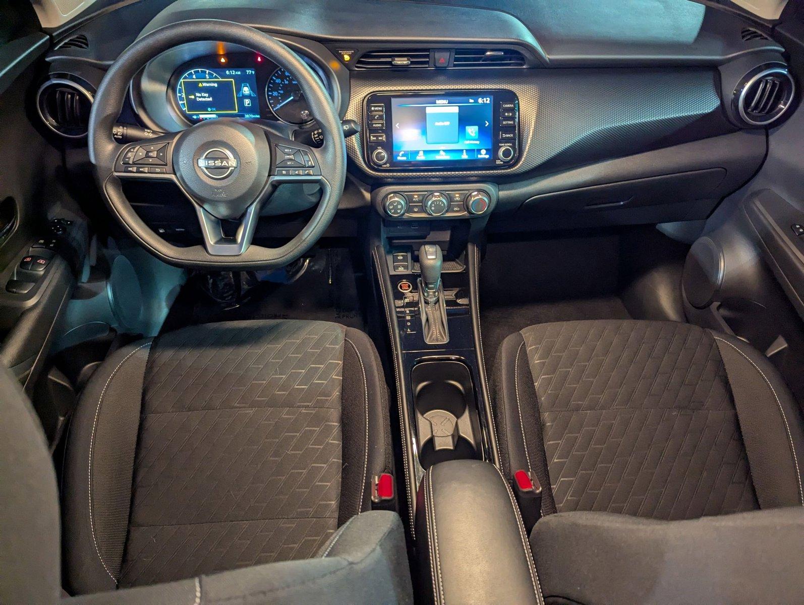 2024 Nissan Kicks Vehicle Photo in Miami, FL 33135