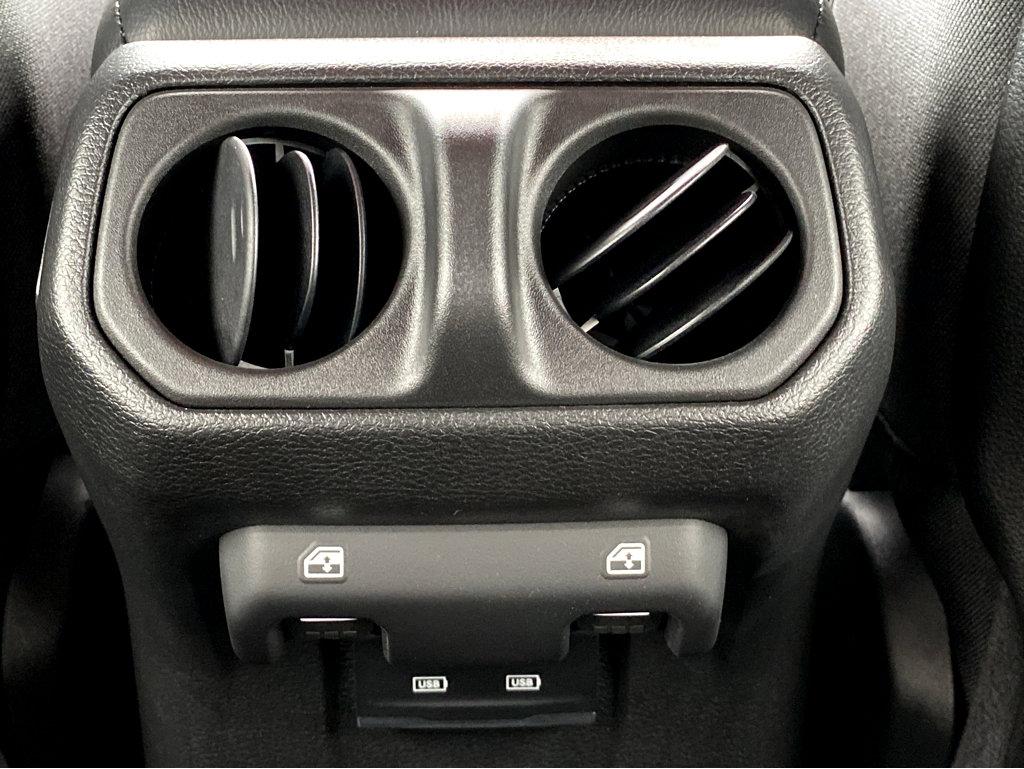 2024 Jeep Wrangler Vehicle Photo in POOLER, GA 31322-3252