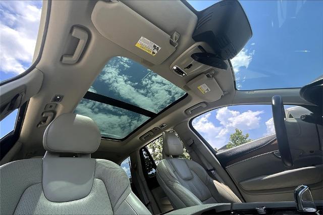 2017 Volvo XC90 Vehicle Photo in Houston, TX 77007