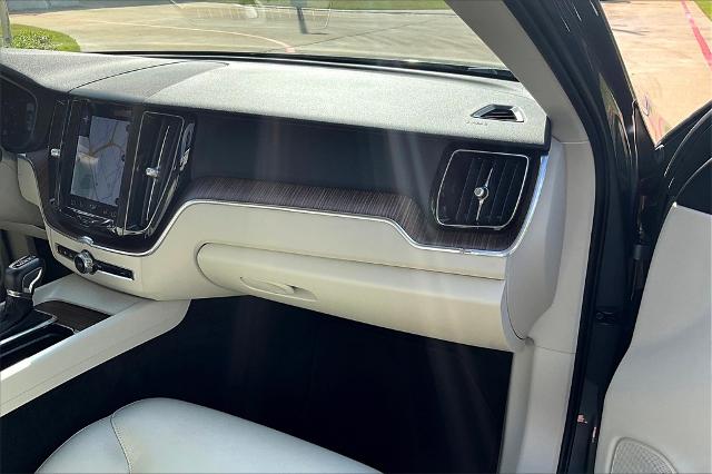 2021 Volvo XC60 Vehicle Photo in Houston, TX 77007
