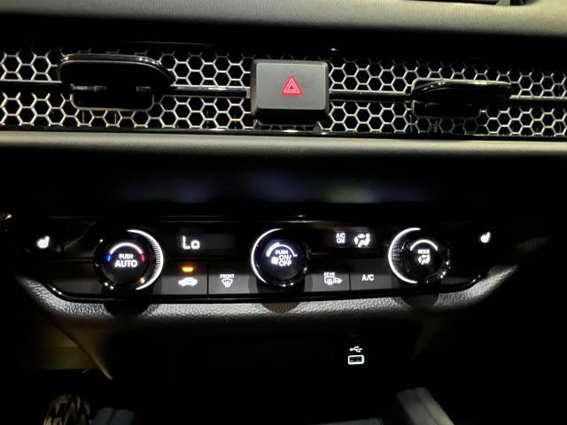 2023 Honda HR-V Vehicle Photo in Roslyn, NY 11576
