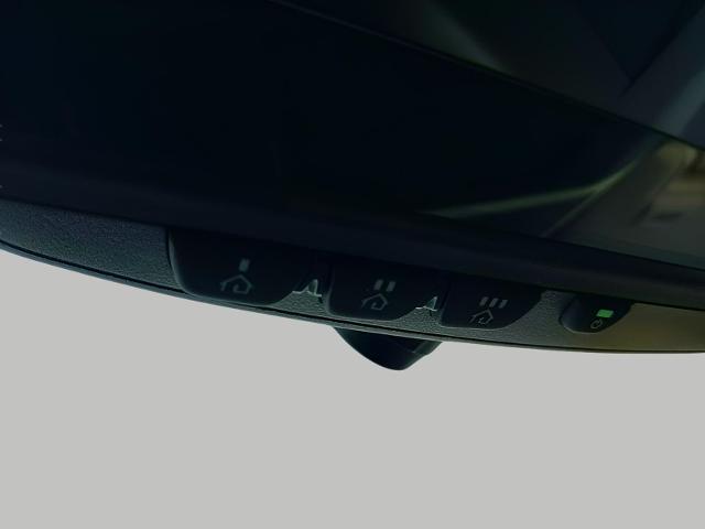 2025 Subaru Outback Vehicle Photo in Green Bay, WI 54304