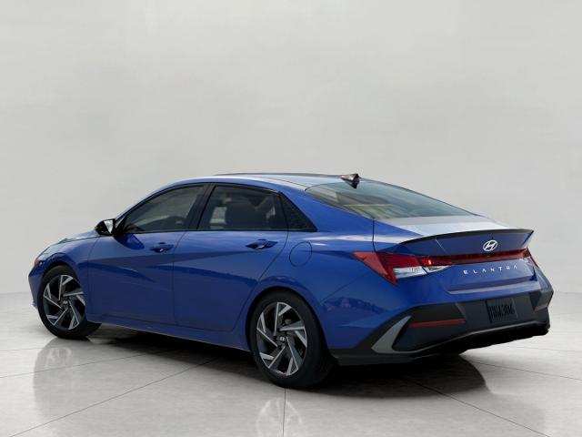 2025 Hyundai ELANTRA Vehicle Photo in Green Bay, WI 54304