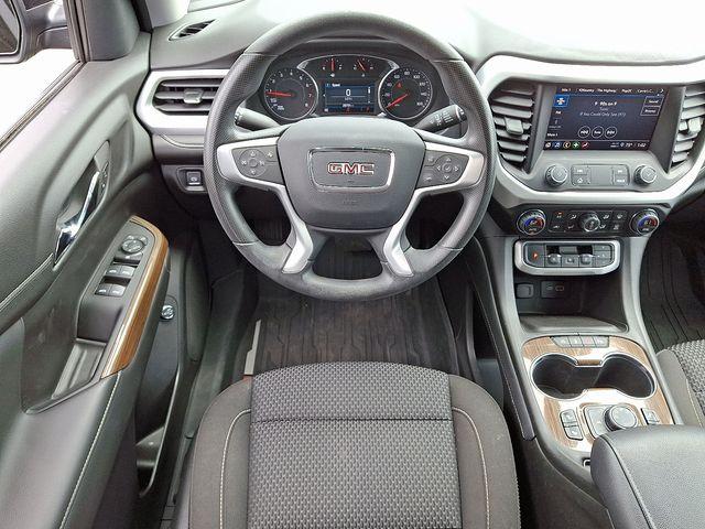 2023 GMC Acadia Vehicle Photo in DANBURY, CT 06810-5034