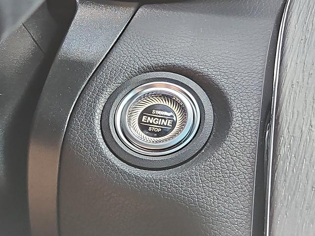 2021 Mercedes-Benz GLC Vehicle Photo in TREVOSE, PA 19053-4984