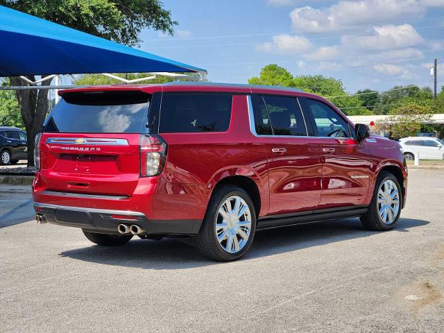 2023 Chevrolet Suburban Vehicle Photo in DENTON, TX 76210-9321