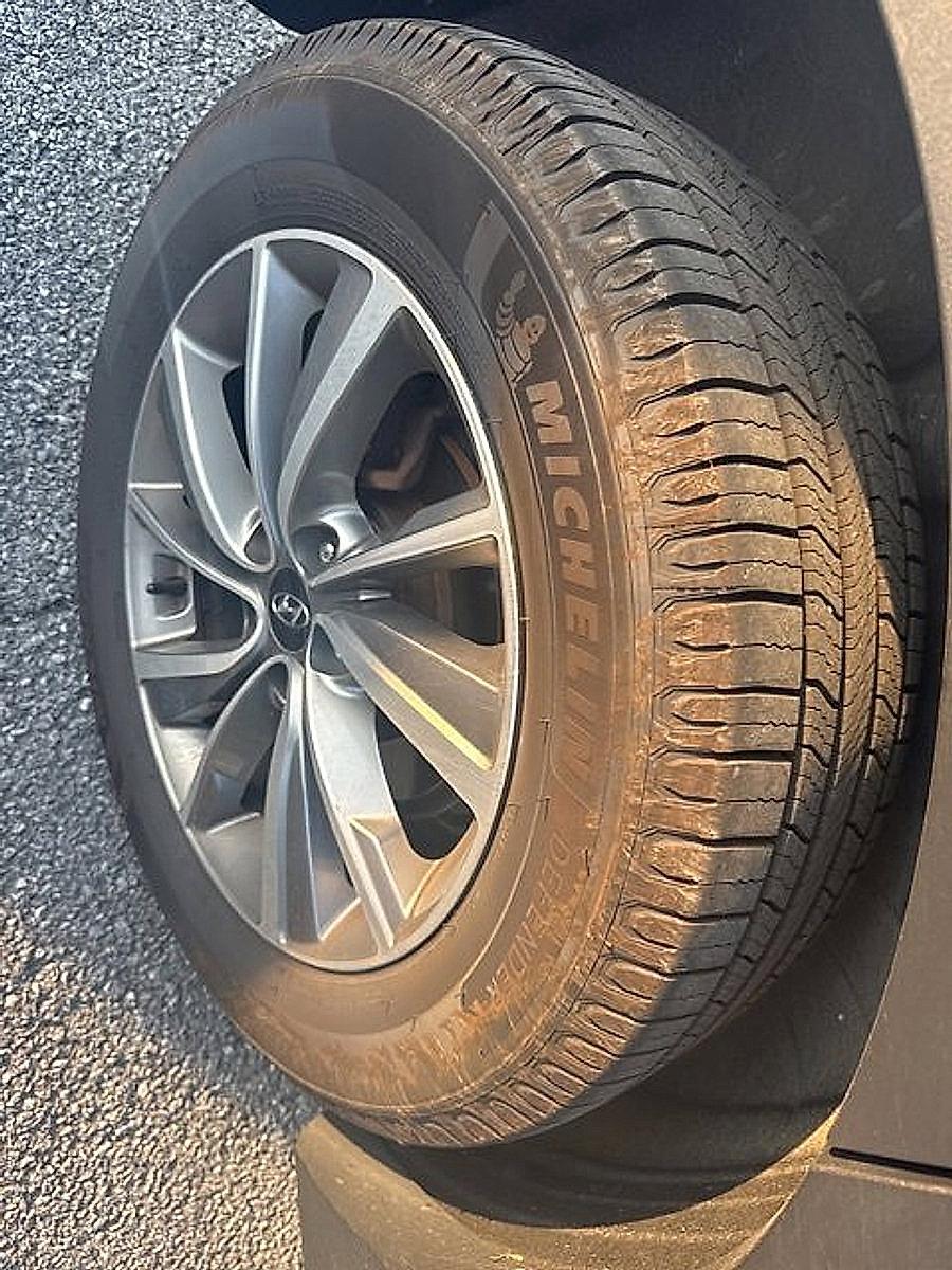 2019 Hyundai SANTA FE Vehicle Photo in Harrisburg, PA 17111