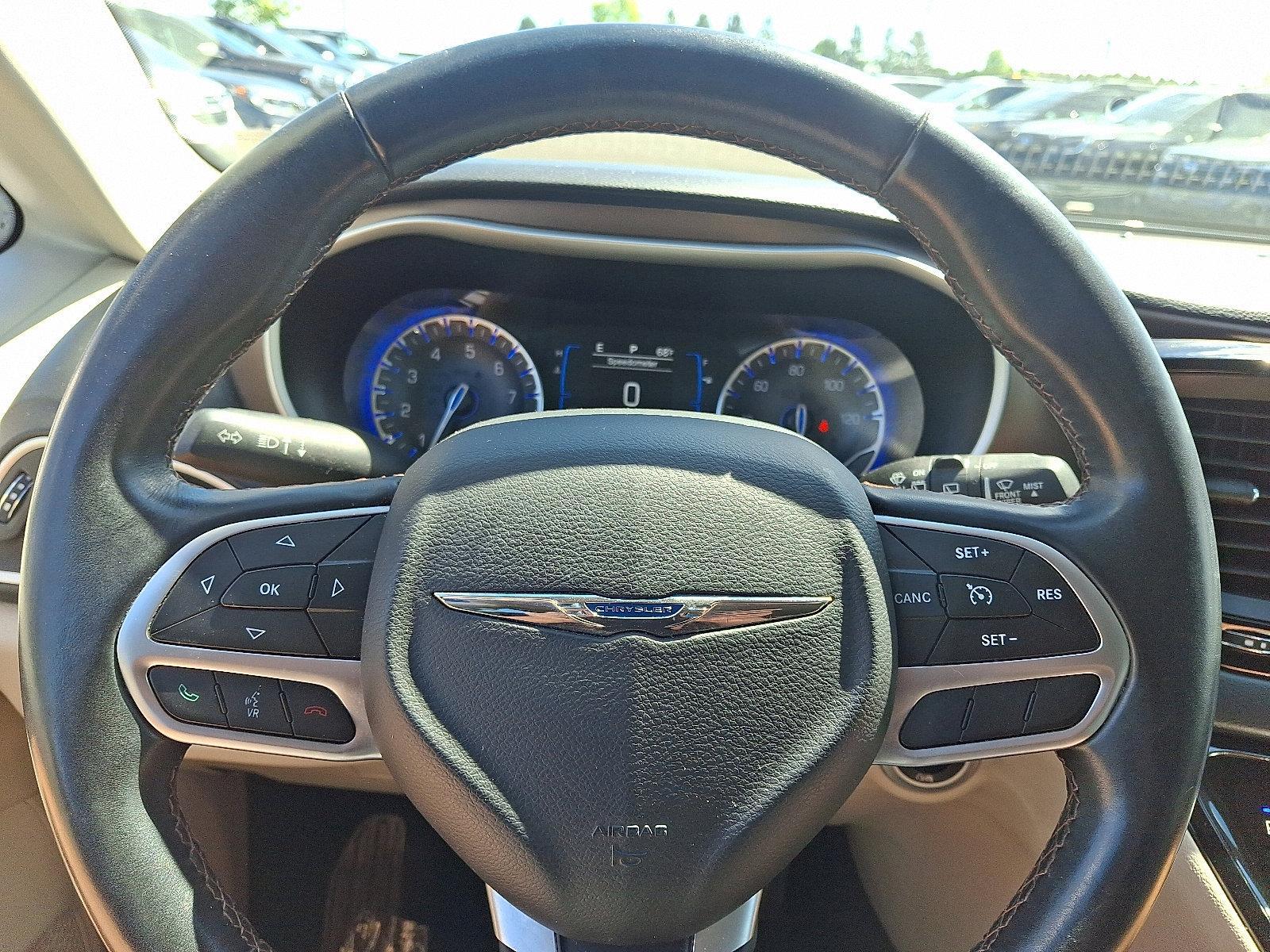 2017 Chrysler Pacifica Vehicle Photo in Easton, PA 18045
