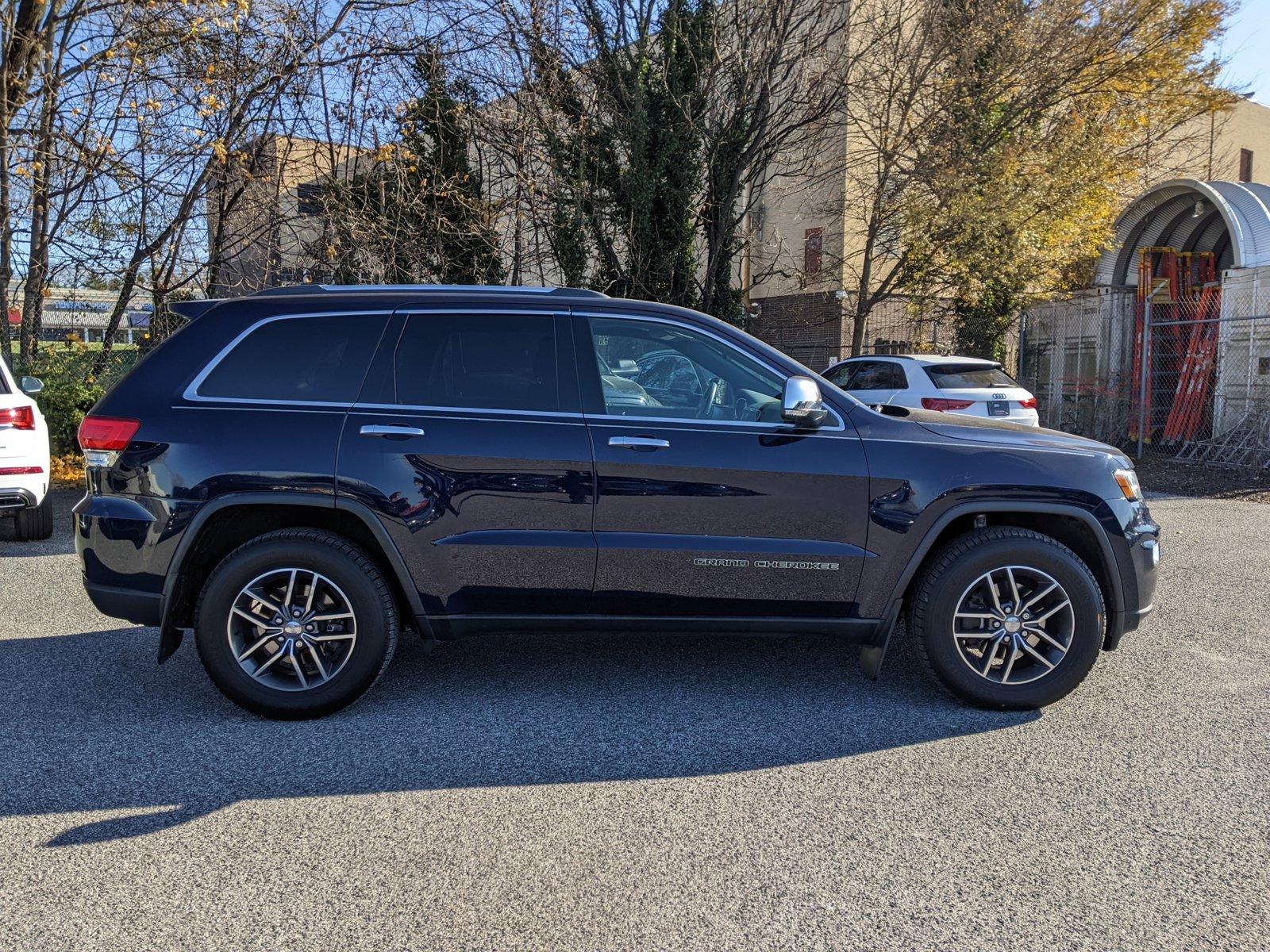 2017 Jeep Grand Cherokee Vehicle Photo in Cockeysville, MD 21030