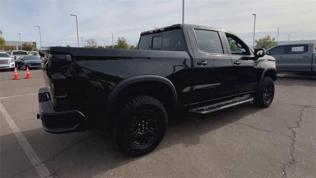 2024 Chevrolet Silverado 1500 Vehicle Photo in GOODYEAR, AZ 85338-1310