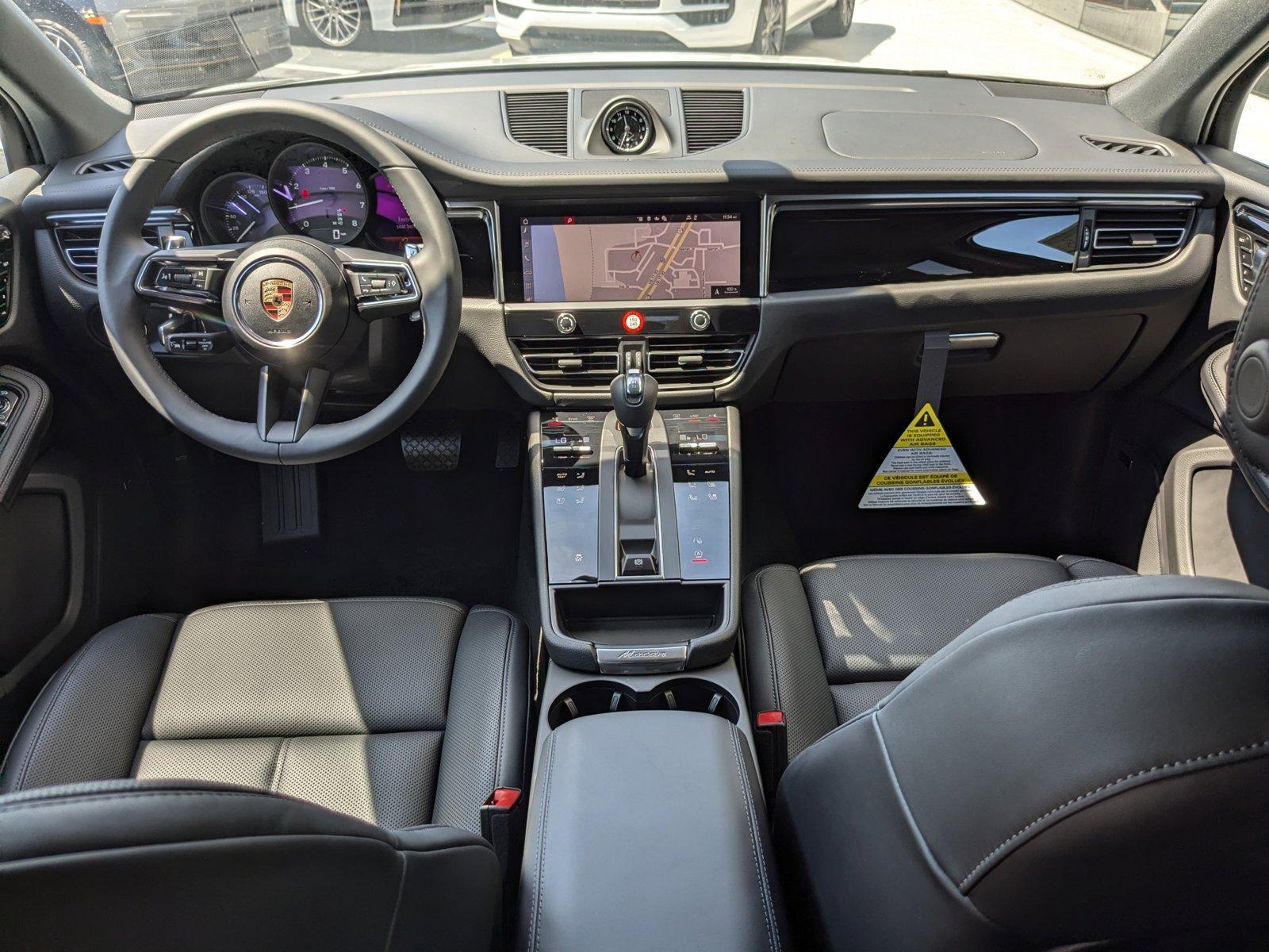 2024 Porsche Macan Vehicle Photo in Maitland, FL 32751