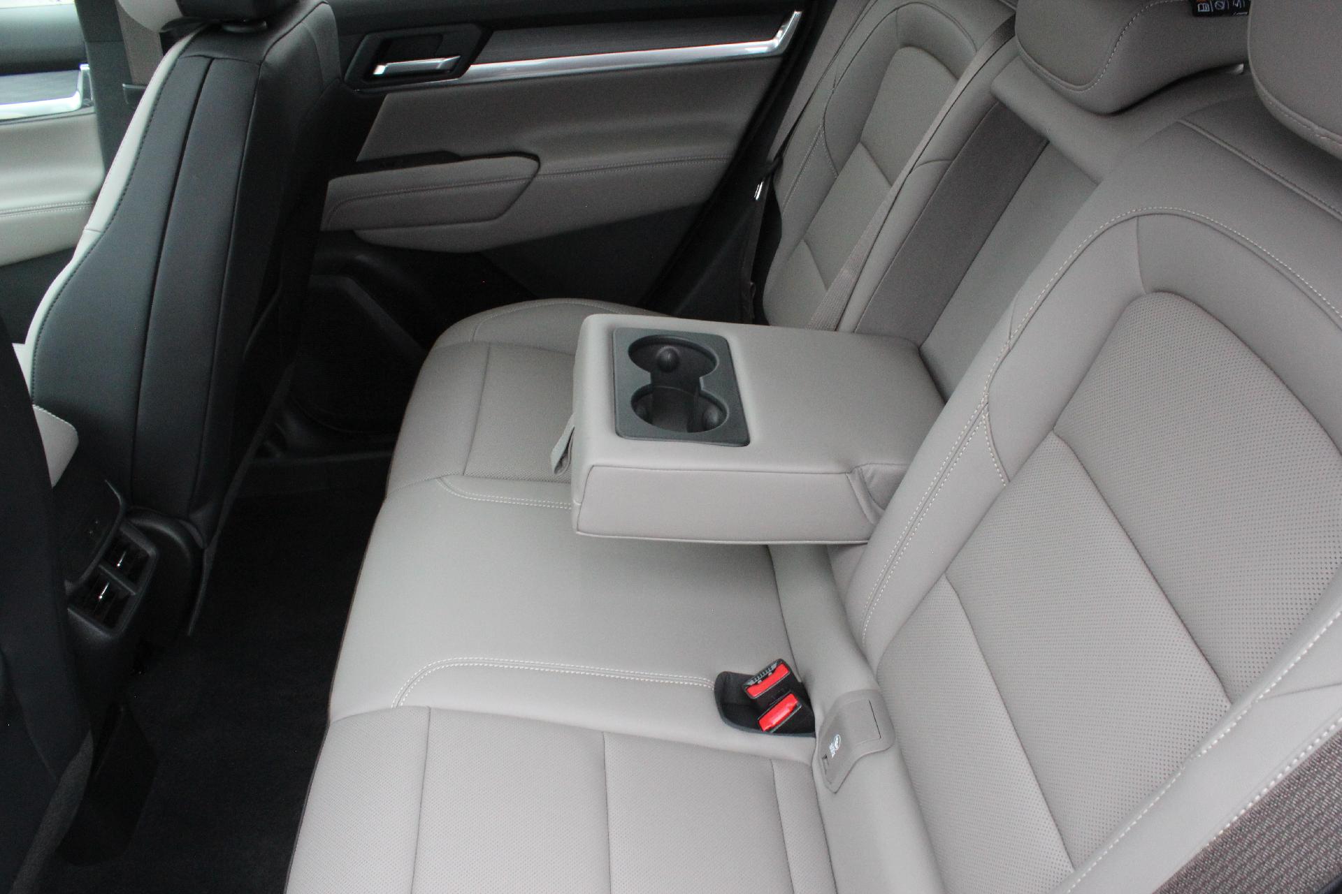 2025 GMC Terrain Vehicle Photo in AURORA, CO 80012-4011