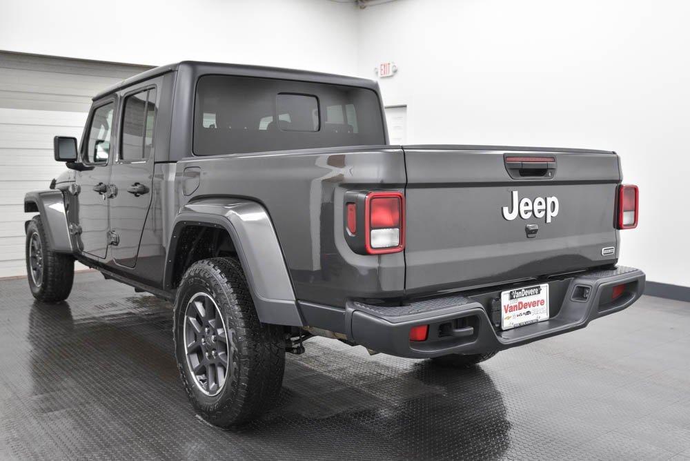 2023 Jeep Gladiator Vehicle Photo in AKRON, OH 44303-2185