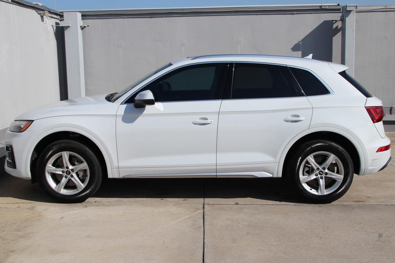 2023 Audi Q5 Vehicle Photo in SUGAR LAND, TX 77478