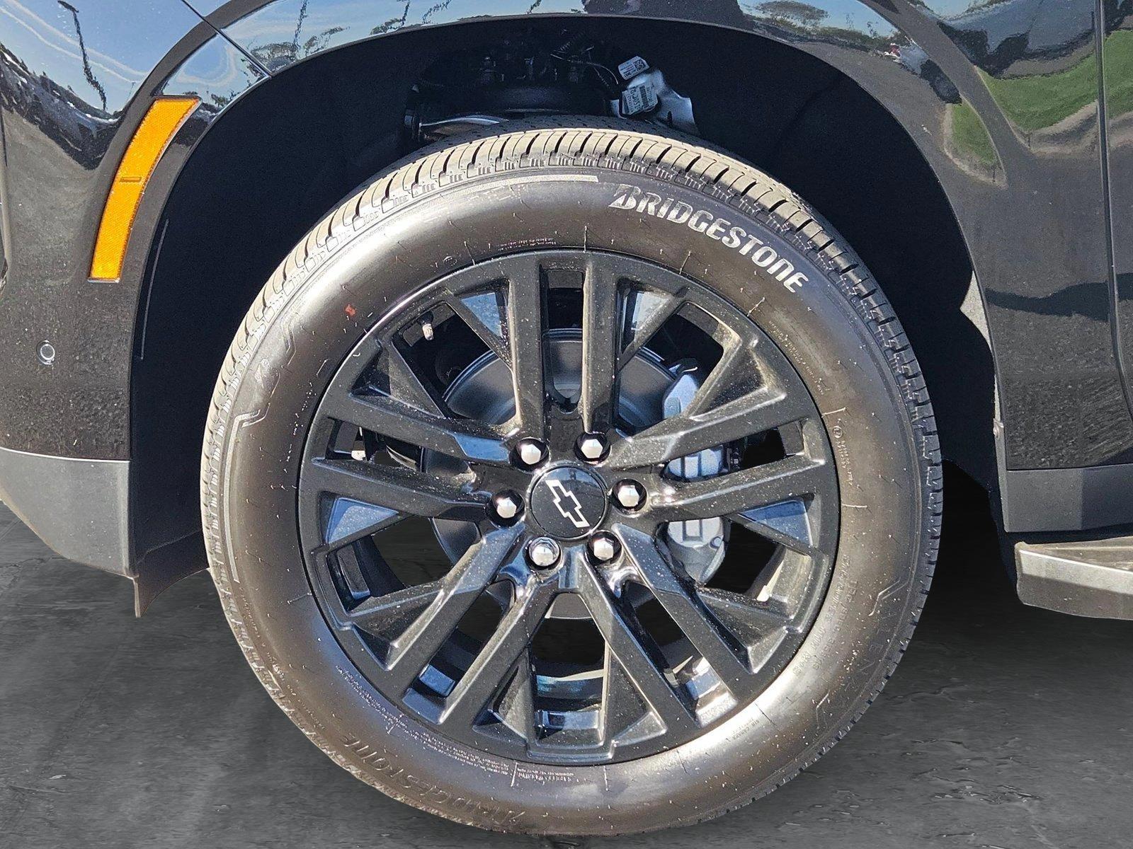 2025 Chevrolet Tahoe Vehicle Photo in MESA, AZ 85206-4395