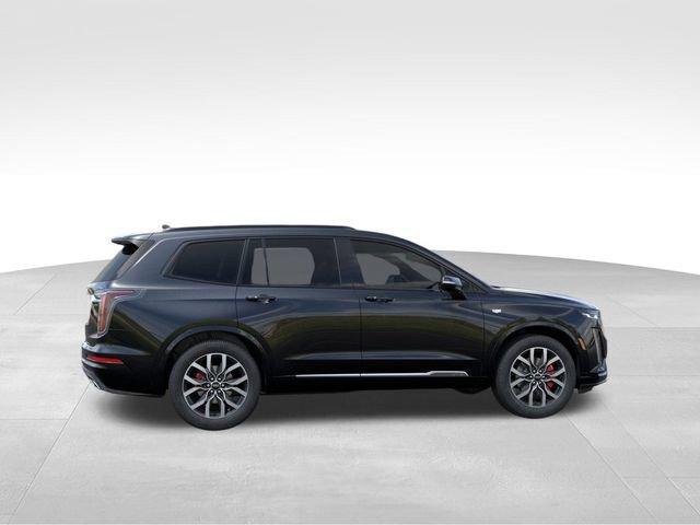 2025 Cadillac XT6 Vehicle Photo in MEDINA, OH 44256-9631