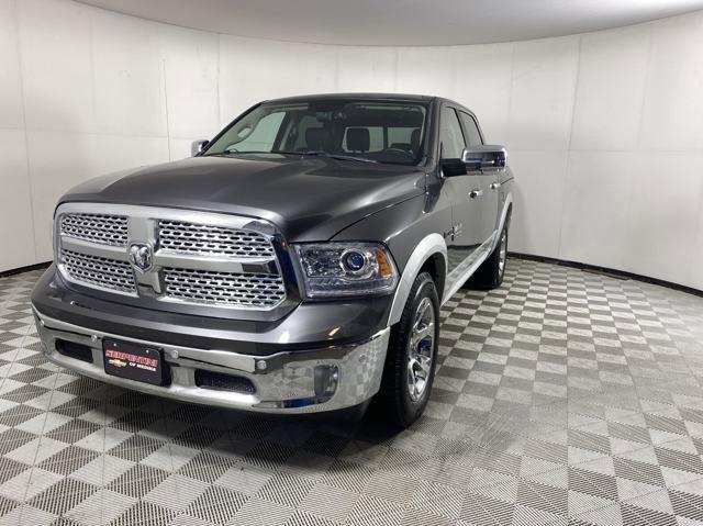 2015 Ram 1500 Vehicle Photo in MEDINA, OH 44256-9001